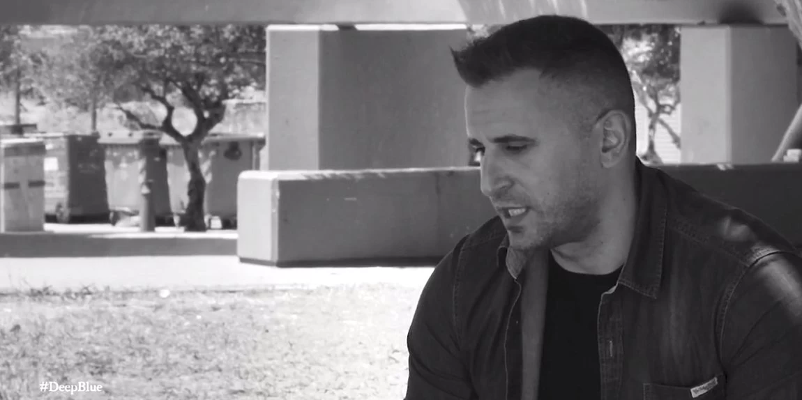 Εγκλημα στα Γλυκά Νερά - Συγκλονίζει ο αστυνομικός που πήρε αγκαλιά το μωρό του ζευγαριού